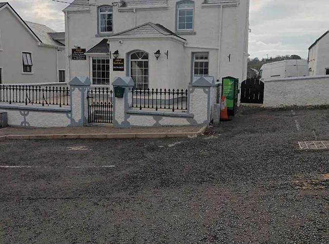 Ardhill Guest House
