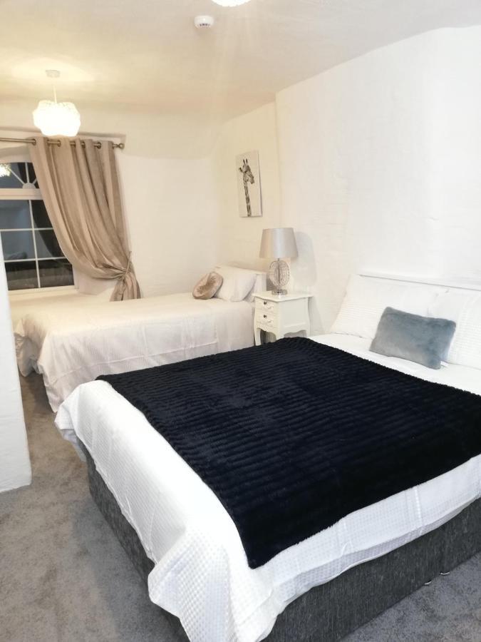 Ardhill House The Diamond, In The Heart Of Town , F94 C7x9 Maison d'hôtes Ardara